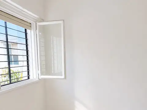 Depto Tipo Casa en Alquiler de 2 dormitorios