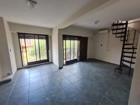 Depto Tipo Casa en Alquiler al Norte