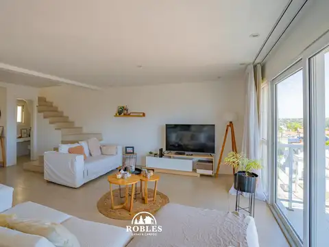 Departamento 6 ambientes con 3 baños
