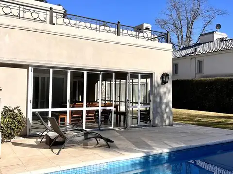 Casa en Venta de 4 dormitorios