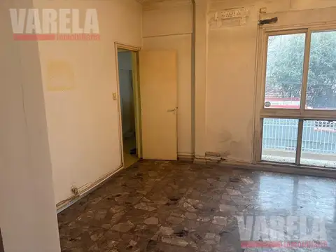 Depto Tipo Casa 4 ambientes con 2 baños