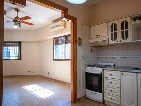 Depto Tipo Casa en Venta con 1 cocheras