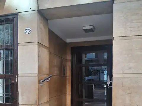 MUY BUENA  UBICACION