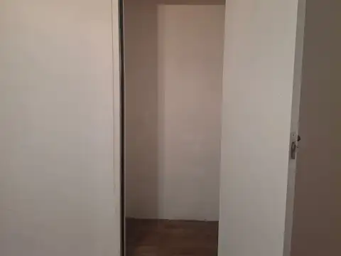 MUY BUENA  UBICACION
