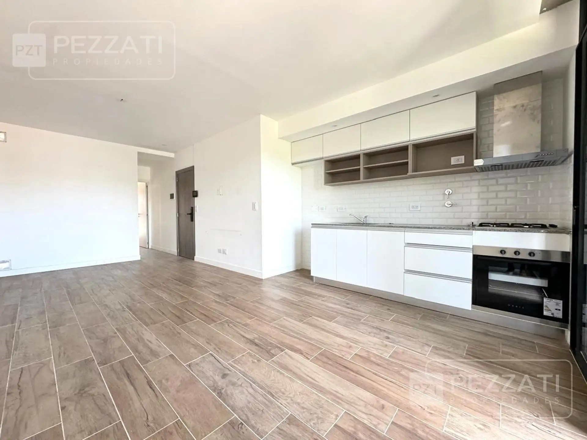 Depto 2 amb a estrenar, 50m² con cochera y balcón — Marcocentro