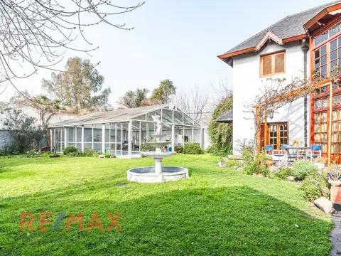 CASA 6 AMB. VENTA CIUDAD EVITA