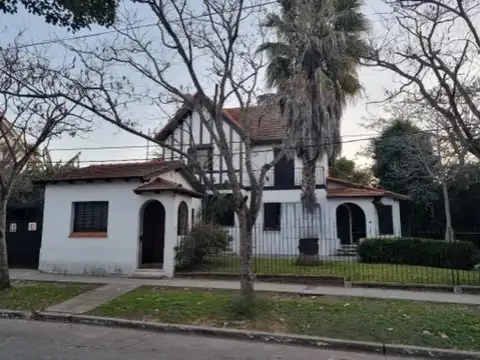 9 de Julio e/ Cantilo y 473 Bis