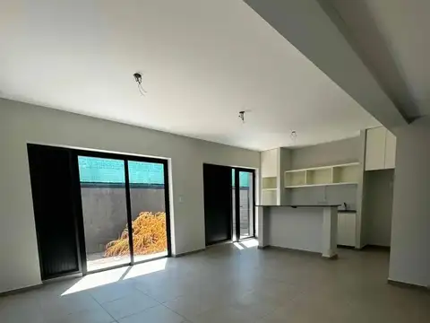 Depto Tipo Casa en Venta de 2 dormitorios