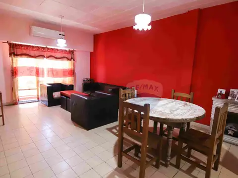 Depto Tipo Casa en Venta con 1 cocheras