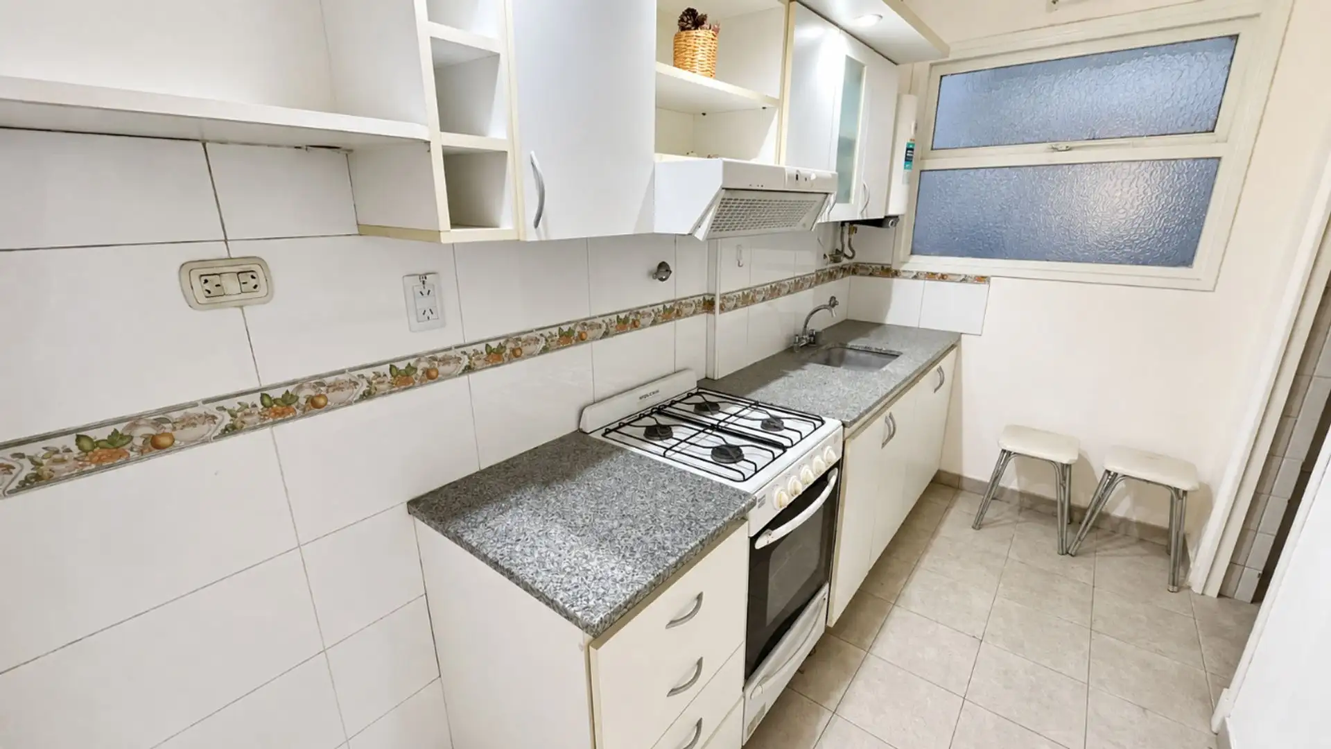 DPTO 2 AMB EN VENTA EN CENTRO AL FRENTE CON BALCON