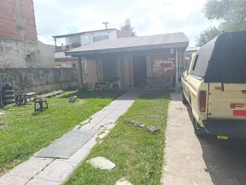 VENTA, CASA + DEPARTAMENTO  JOSE C. PAZ