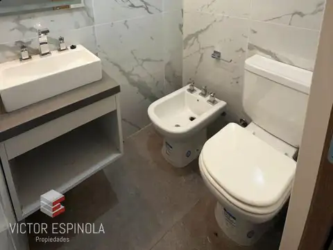 Venta Piso de 5 ambientes con 2 cocheras en Villa Bosch