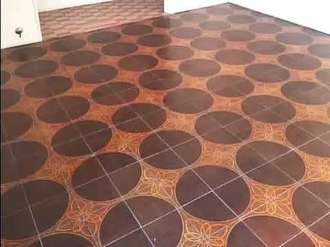 Casa 2 ambientes con 1 baño