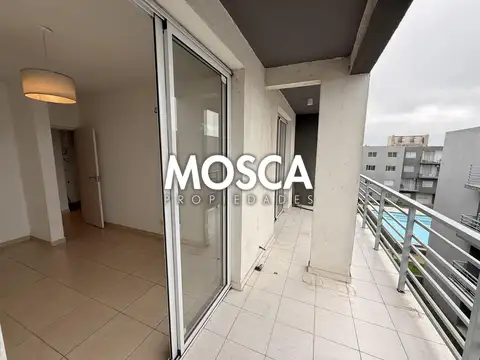 Departamento en alquiler Moreno sur