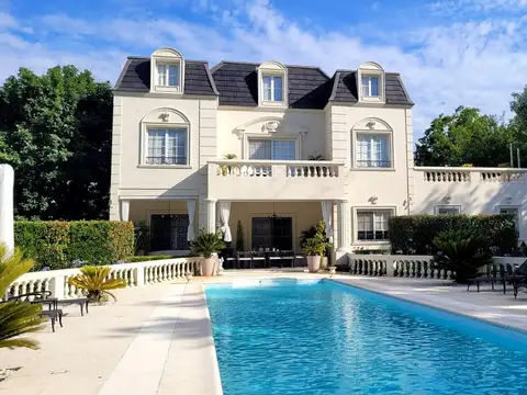 Casa en Venta de 5 dormitorios