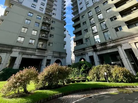 2 AMBIENTES IMPECABLE en TORRES SOLARES de AV. MONTES DE OCA