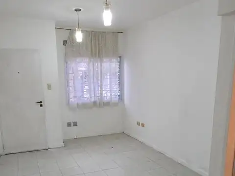 Departamento en alquiler c/ cochera en San Miguel
