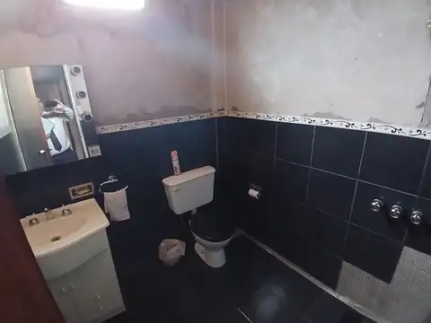 Casa - Venta - Argentina, Tres de Febrero - Iribarren 3104