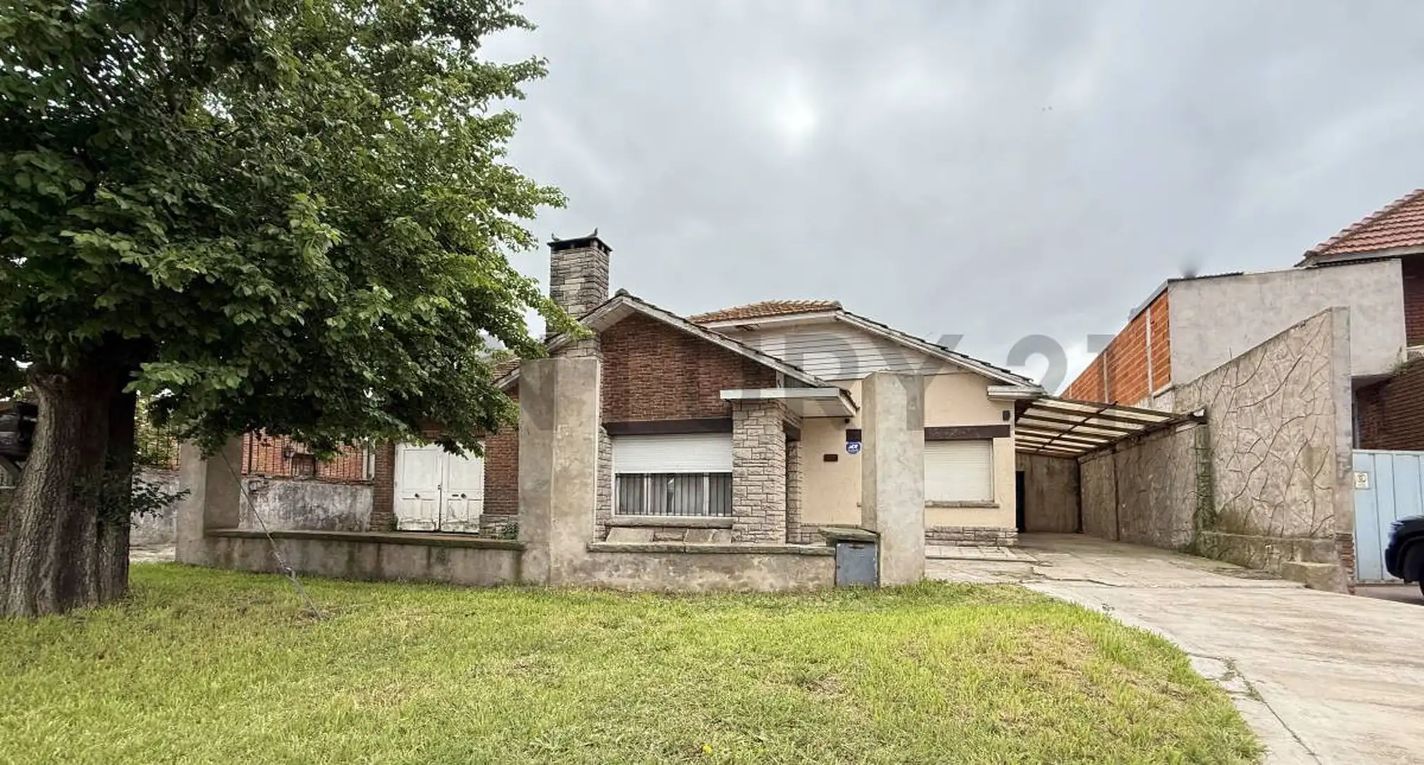 Venta de casa y dos Ph en un mismo lote, Florencio Sanchez