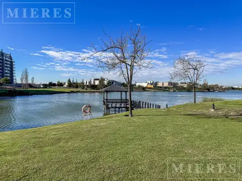 Departamento de 2 ambientes con jardín en venta en El Faro, Nordelta