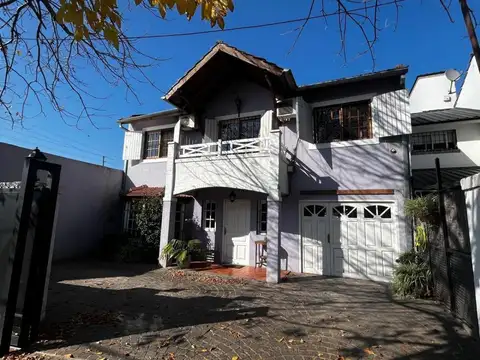 CASA EN VENTA EN BELLA VISTA
