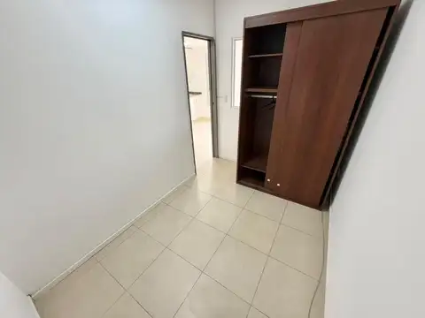 Departamento en Alquiler en Ituzaingó Sur, $ 500.000