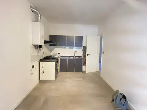 Depto Tipo Casa 5 ambientes con 1 baño