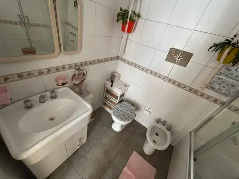 Depto Tipo Casa en Venta 66 años