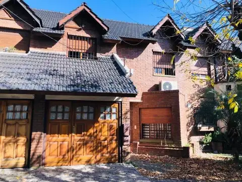 Triplex 5 amb. c/cochera (Alvear 700 - Ramos Mejía)
