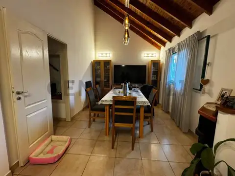 DÚPLEX EN VENTA 4 AMB – EXCELENTE UBICACIÓN EN EL CENTRO DE PILAR