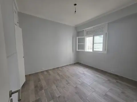 Departamento en Alquiler en Villa del Parque, $ 590.000