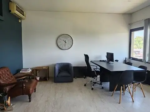 Oficina en Venta al Norte