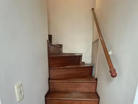 Depto Tipo Casa en Venta 35 años