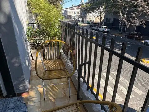 Depto Tipo Casa 3 ambientes con 1 baño