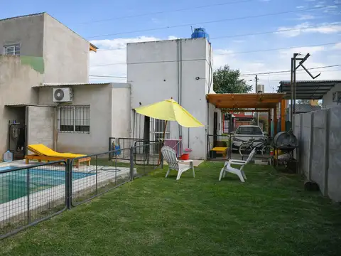 Casa 2 ambientes con 1 baño