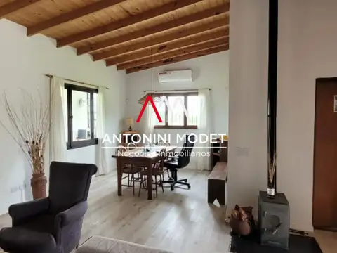 Casa en Alquiler Temporal en Garin, USD 3.600