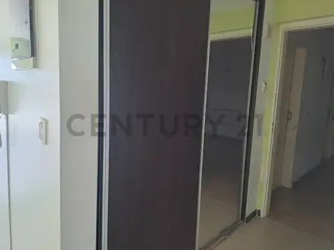 Santiago del estero 400, Piso 4