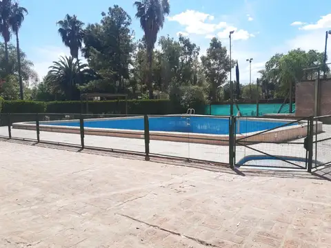 CASA EN VENTA  BARRIO LOS CARACOLES EXCELENTE UBICACIÔN