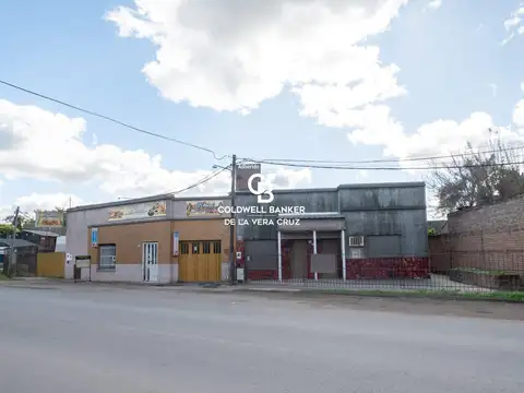 Casa con local y terreno en Recreo - Santa Fe