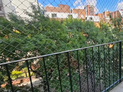 Departamento 4 Ambientes en torre Belgrano R