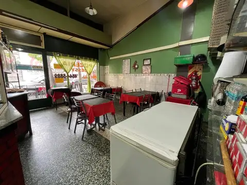 Venta de fondo de comercio Parrilla c/habilitación  Liniers
