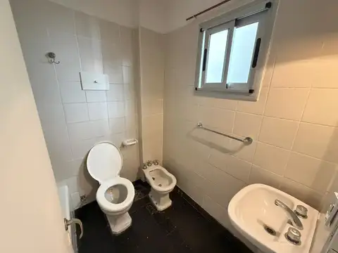 Paraguay 3700, Piso 6