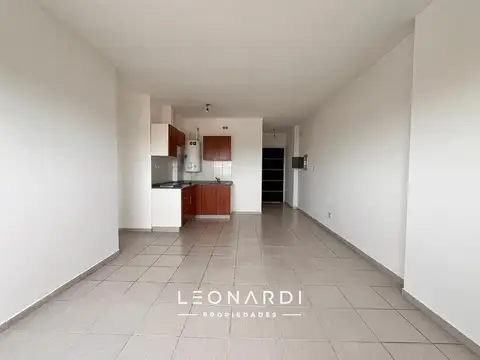 Departamento en Alquiler en Belen de Escobar, $ 680.000