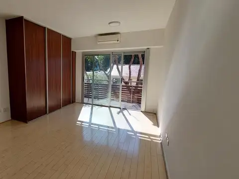 Departamento en Venta en Vicente Lopez Vias / Maipu, USD 105.000