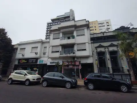 50 e/ 9 y 10 n 722 Piso 2 Dto E