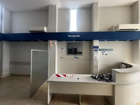 Local en Alquiler en Centro, $ 5.000.000