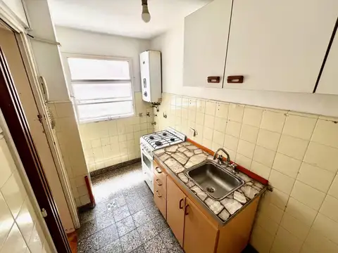 Departamento en Venta en Chacarita, USD 70.000