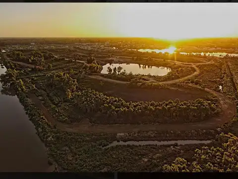 Terreno en venta. Bahía Villanueva-Financiación