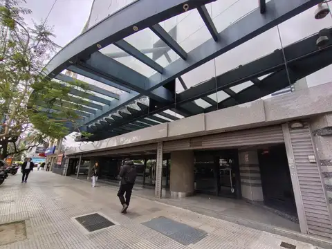 OFICINA EN EDIFICIO WORLD TRADE CENTER MONSERRAT