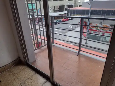 Entre Rios 1819 , Piso 1